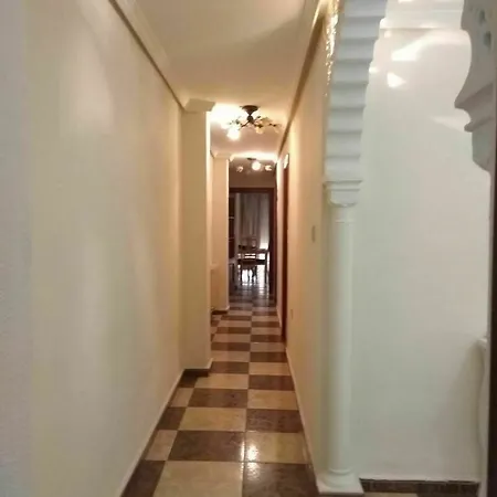 With 4 Bedrooms In Granada, With Wonderful View, Furnis * Granada