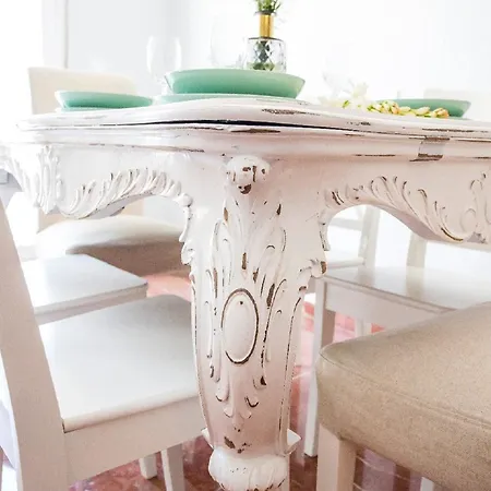 With 4 Bedrooms In Granada, With Wonderful View, Furnis Apartment