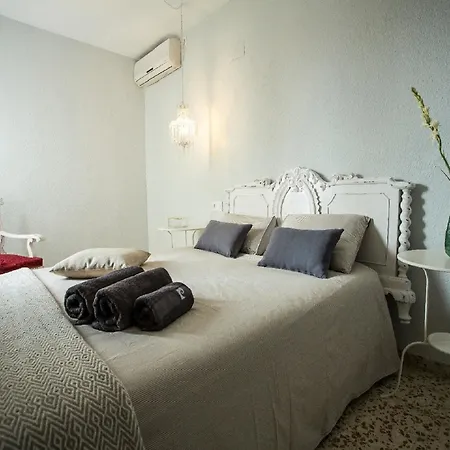 Apartment With 4 Bedrooms In Granada, With Wonderful View, Furnis *